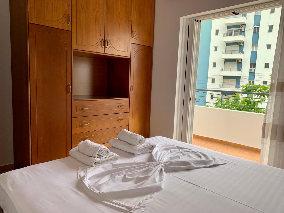 Bardhi Apts Sarandë Exterior foto