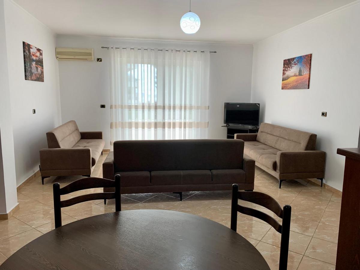 Bardhi Apts Sarandë Exterior foto